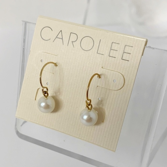 Carolee faux pearl earrings NWT - Picture 1 of 7
